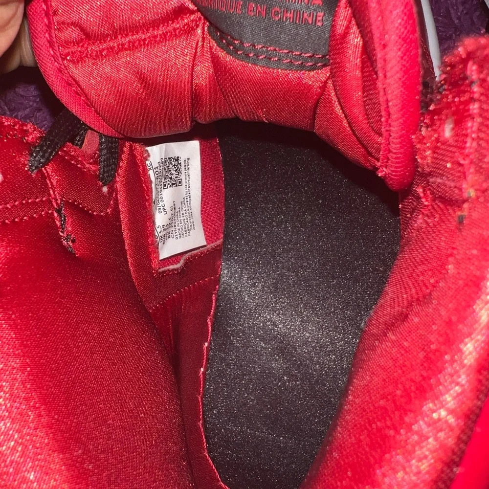 Jordan 1 Retro High
Satin Snake (Women's) Sz8 (comes with 2 sets of laces) - Picture 5 of 6